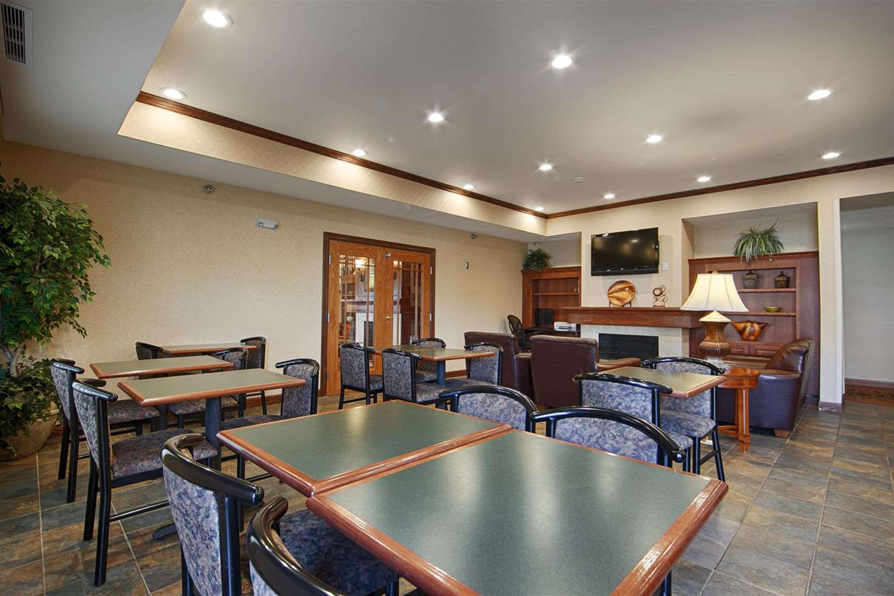 Heritage Hotel And Suites Dickinson Εξωτερικό φωτογραφία