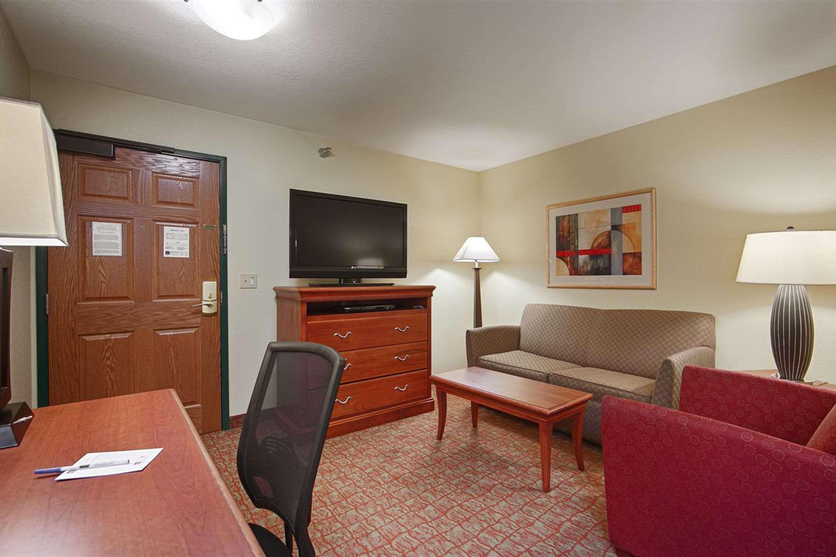 Heritage Hotel And Suites Dickinson Εξωτερικό φωτογραφία